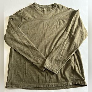 Nike ACG Shirt Mens SZ L Army Green Solid Long sleeve Casual Hiking Dri Fit EUC